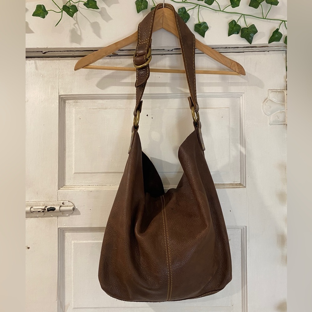 Vintage Genuine Leather Lucky Strap Purse Bag Brown